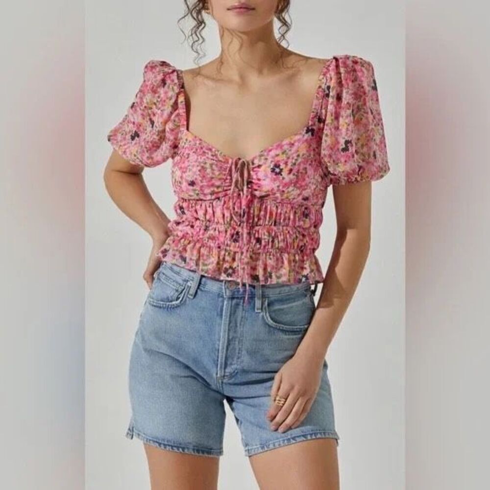 ASTR the label shorted puff sleeve top size small